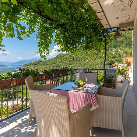 Villa Nikoleta Котор Экстерьер фото
